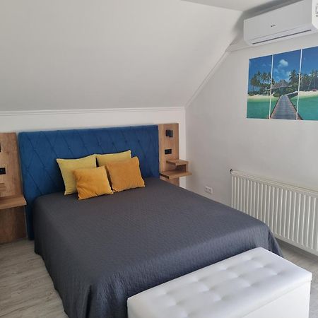 Lakeview Apartments Balatonfuered Bagian luar foto